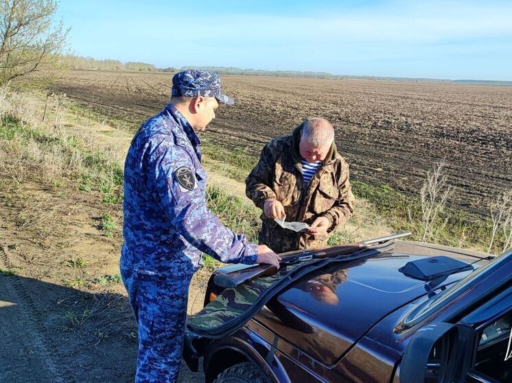 Росгвардейцы Тамбовской области отправят конфискованное оружие бойцам СВО