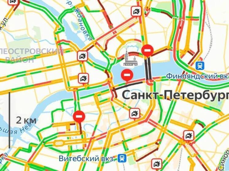 Семибалльные пробки образовались в Петербурге к семи вечера