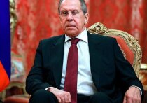 Желавшие провести антироссийскую акцию демонстранты политического движения «За республику» не смогли опознать в аэропорту Еревана кортеж главы Министерства иностранных дел России Сергея Лаврова