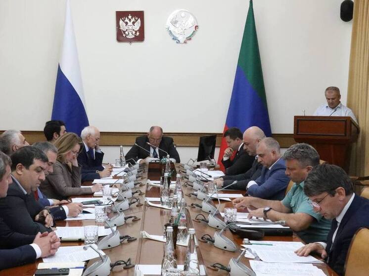 В Дагестане закрыли 4 цеха, выпускавшие контрафактный алкоголь
