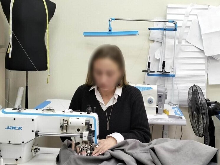 Осуждённая в Омске наладила пошив одежды и получила госзаказ