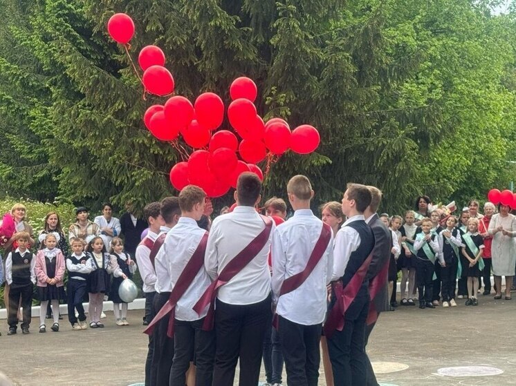 В Орле 24 мая пройдут торжественные линейки для выпускников