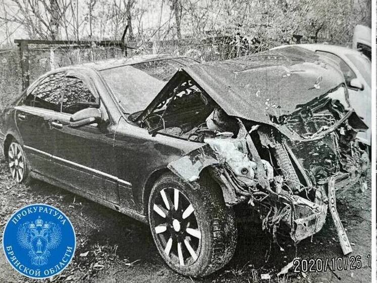Банда «автоподставщиков» выслушала приговор в брянском суде