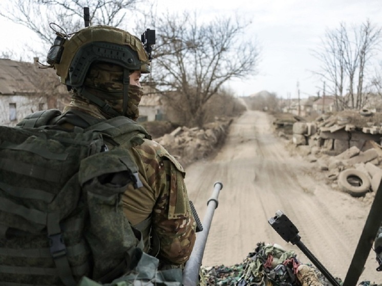 Повышенные выплаты военнослужащим из Красноярска продлены до конца июня