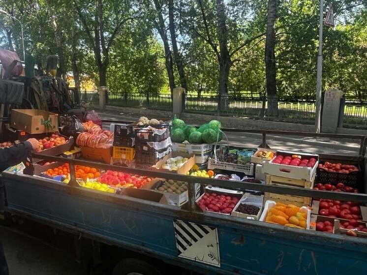 750 кг фруктов и овощей изъяли у нелегального торговца в Новосибирске