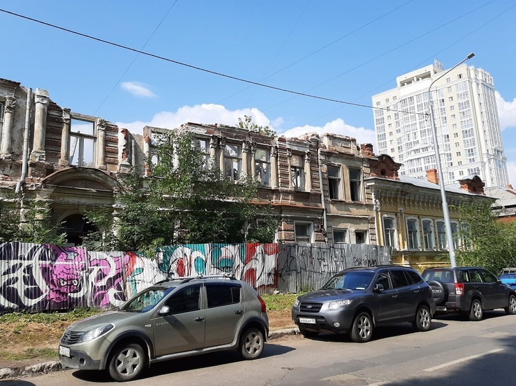 Уточнена стоимость платных парковок в Саратове