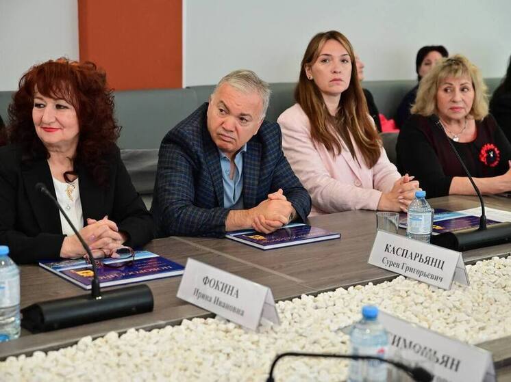 В Новороссийске отмечены лучшие руководители ТОС