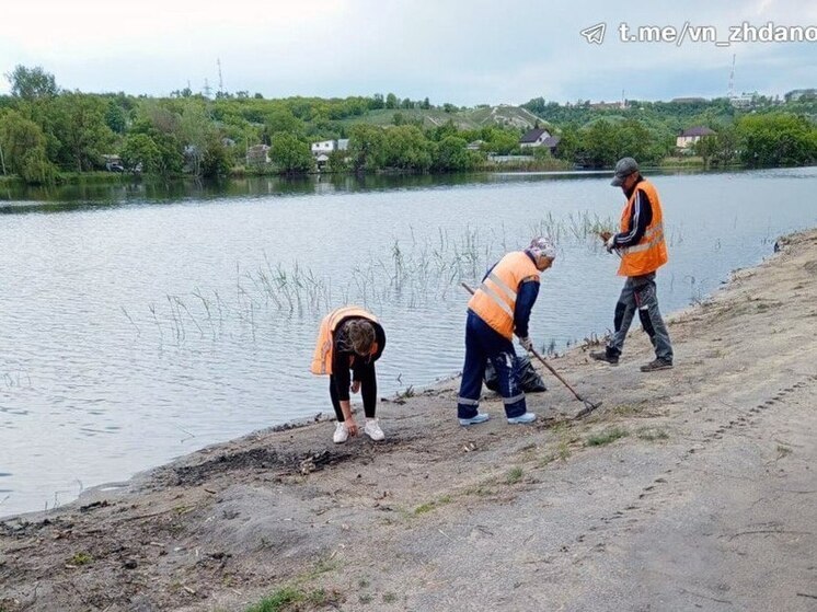 Жданов сообщил о подготовке пляжей в Старом Осколе