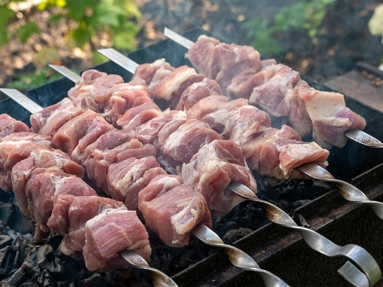 ВТБ: новосибирцы вдвое увеличили траты на майских праздниках