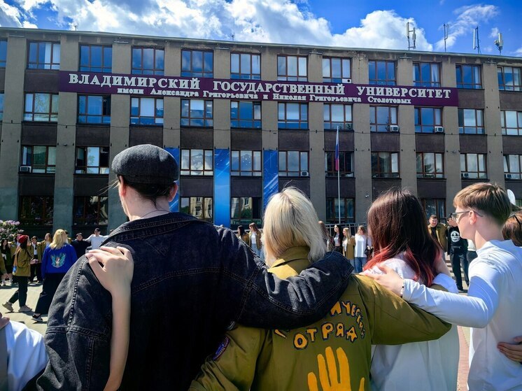Во Владимирской области работодателей, взявших на подработку подростков, будут поощрять