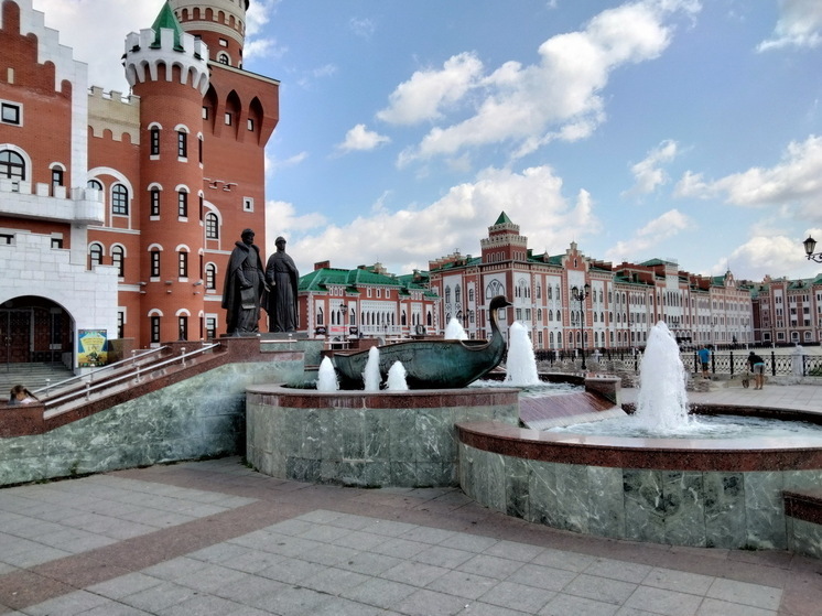 "Россия, готовься к жаре!": прогноз на лето-2025 от Гидрометцентра: где будет пекло?