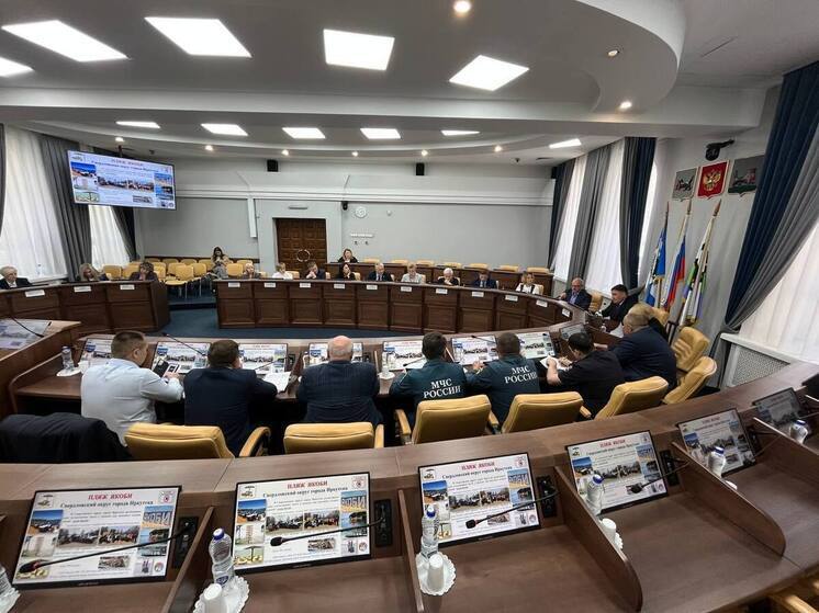 В мэрии Иркутска обсудили готовность к летнему сезону