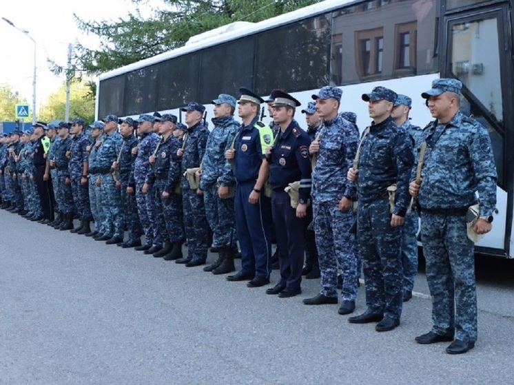 Из командировки с Северного Кавказа приехали полицейские Тверской области