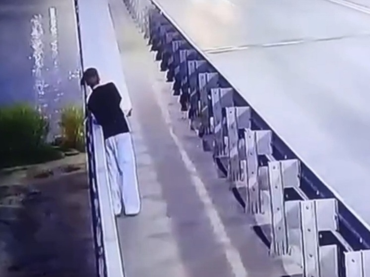 В Ярославле вандалы испортили праздничные украшения ко Дню города