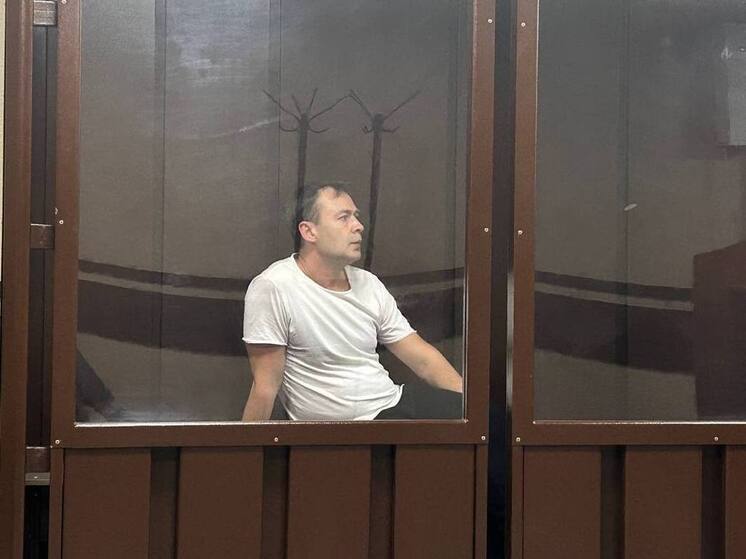 В Барнауле продолжается громкий процесс над бывшим директором компании «Синегорье» (связана с турбазой  «Империя Туризма») Артемом Бакуровым, которого обвиняют в убийстве конкурента