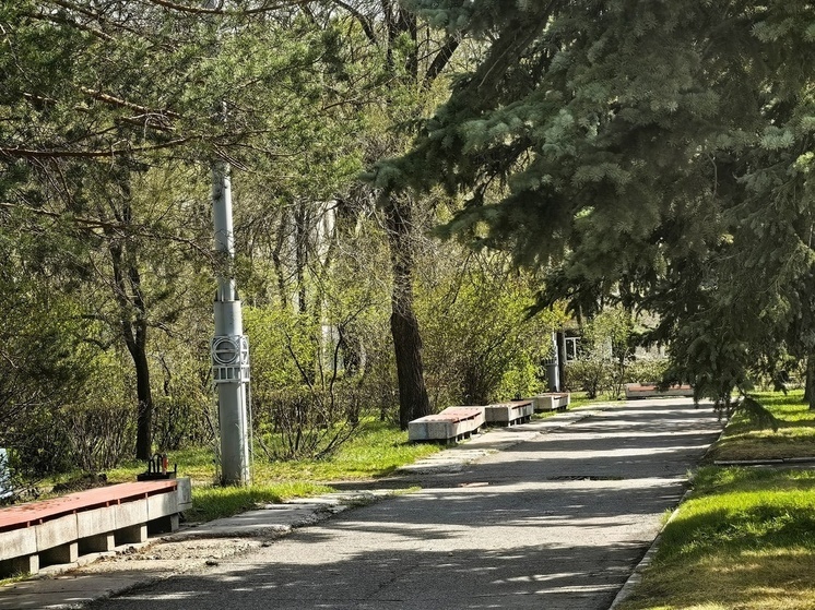 Жителей Хакасии предупредили о жаре и сильном ветре