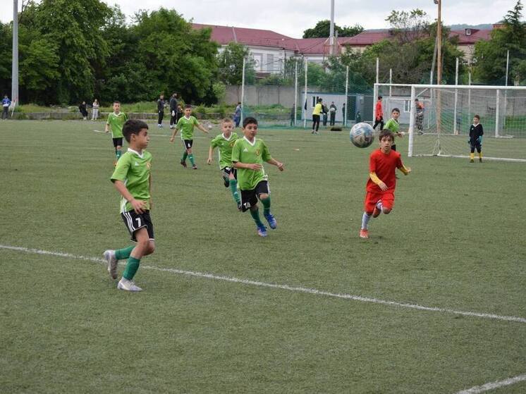 Во Владикавказе завершились соревнования по футболу на Кубок главы республики