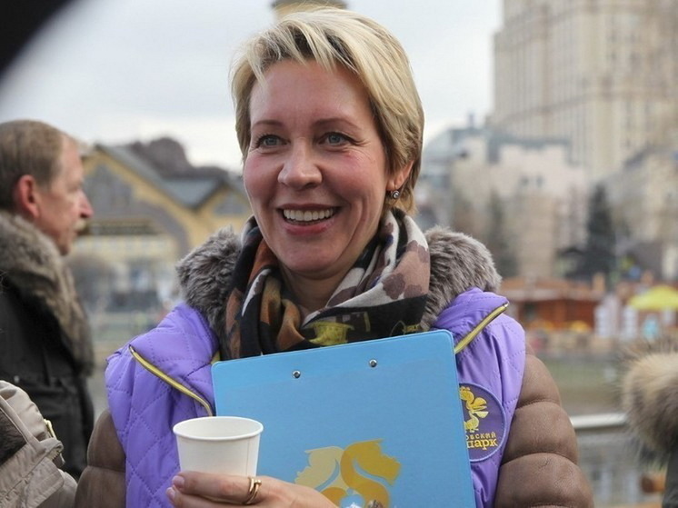 У известной телеведущей Татьяны Лазаревой* в Испании сгорел автомобиль