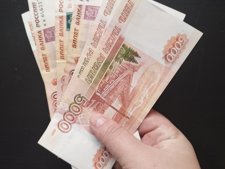 Оскорбления обернулись административным наказанием для жительницы Североморска