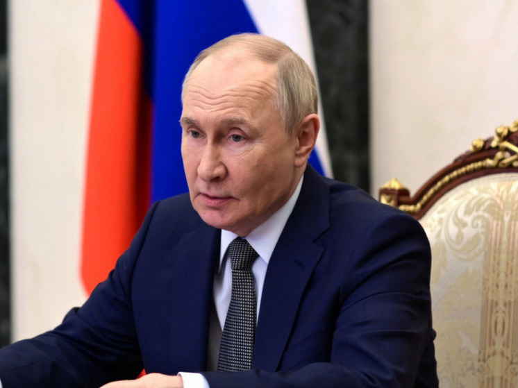 Путин назвал сбережение народа, его культуры и духовности главной задачей России