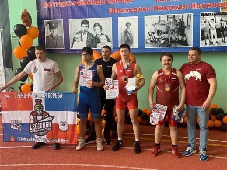 Кировские спортсмены блеснули на соревнованиях, завоевав 5 наград