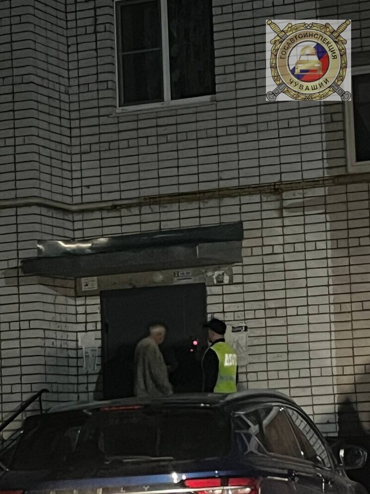 На трассе М-7 сотрудники ДПС помогли пожилому мужчине вернуться домой