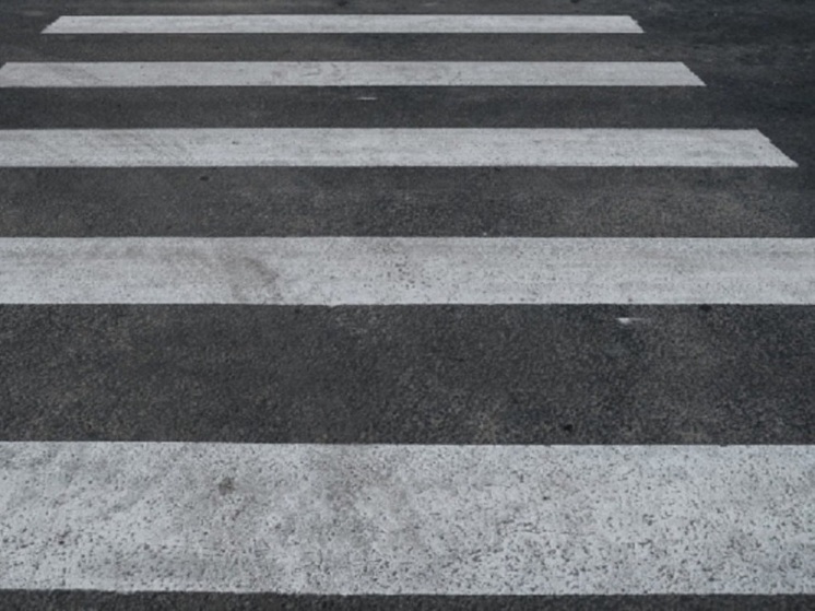 Модульный надземный переход в Волгограде готов на 70%