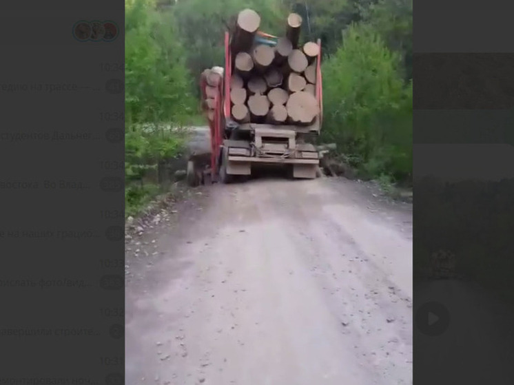 В Приморье обрушился мост: движение между Рощино и Мельничным приостановлено