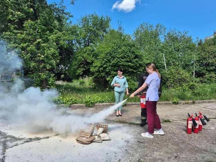 Учения по противопожарной безопасности прошли в Рязанском кардиодиспансере