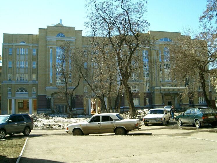 Стало известно, сколько получают ректоры саратовских университетов