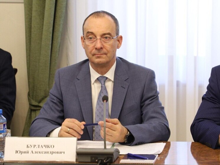 Юрий Бурлачко провёл заседание по поводу развития Гулькевичского района