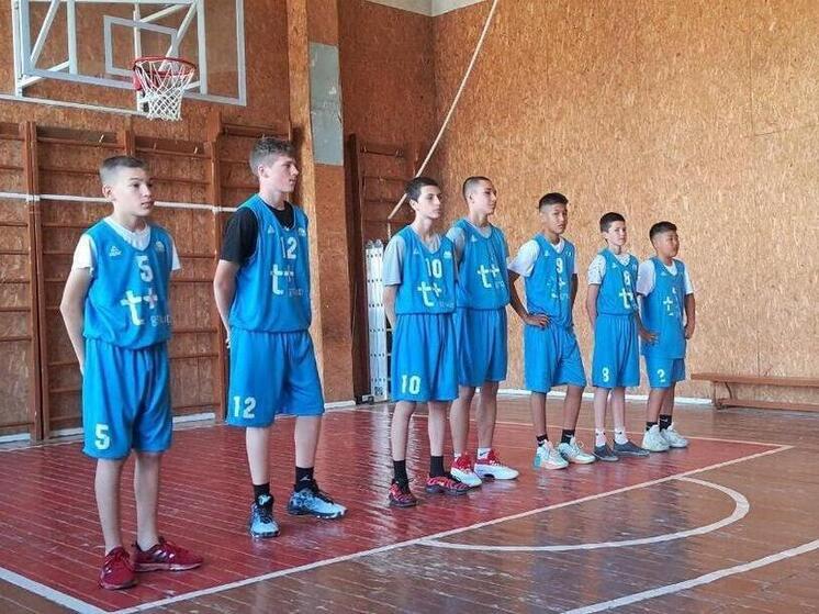 В Скадовском округе прошла товарищеская встреча по баскетболу