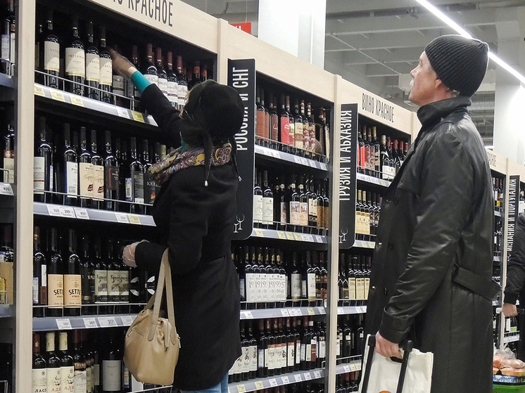 75% молодежи за антиалкогольную кампанию в России