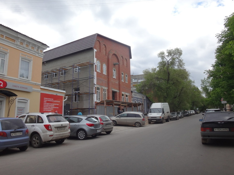 В центре Саратова перекроют движение из-за последнего звонка