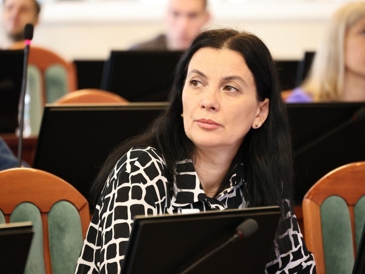 Гриневич помогла нижегородкам добиться выплаты за испорченный ремонт