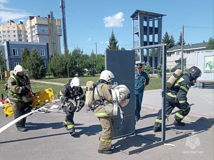 В Орловской области выбрали лучшее звено газодымозащитной службы