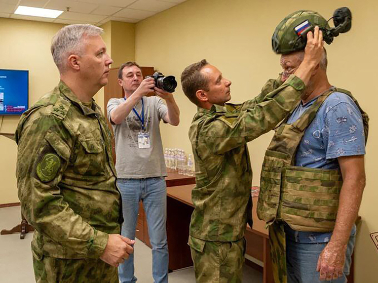 Офицеры Росгвардии провели в Пятигорске мастер-класс для журналистов