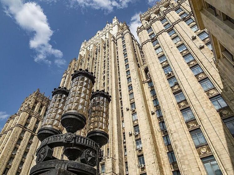 МИД: Россия даст адекватный ответ на массированные налеты украинских БПЛА