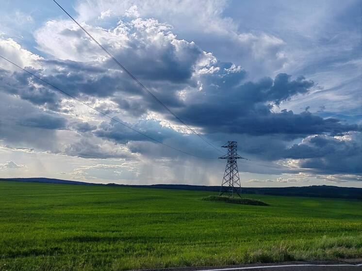 Из-за шторма хакасских энергетиков перевели на режим повышенной готовности