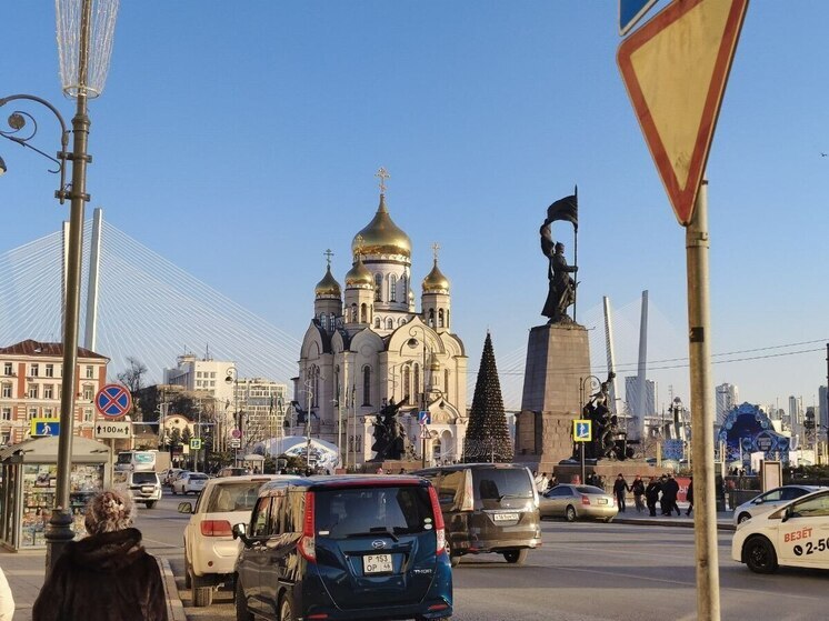 Почти сто дорожных знаков установили на улицах Владивостока в мае