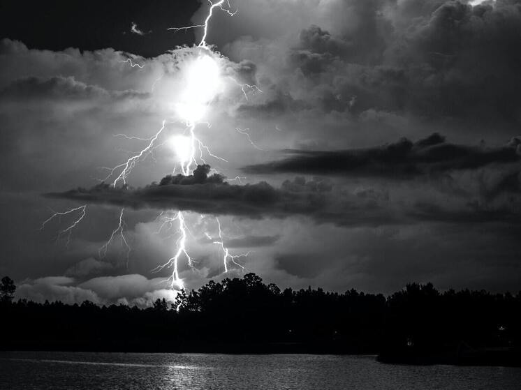 Синоптики 25 мая обещают в Смоленске дожди и грозы