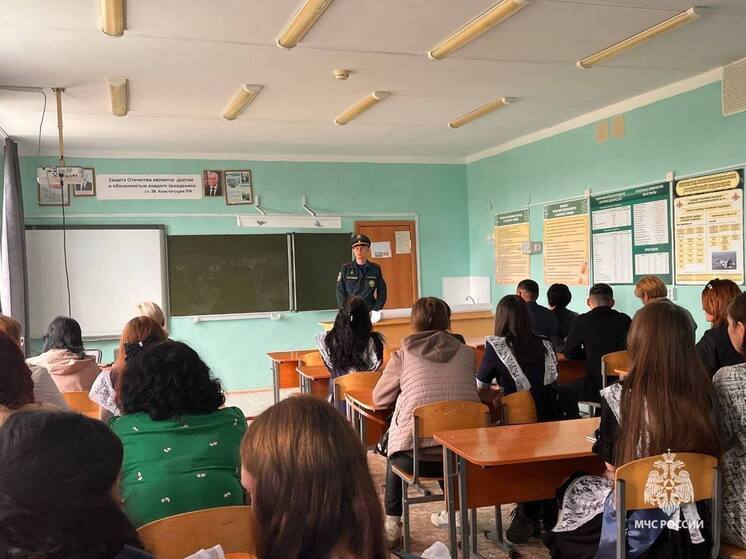 В Башкирии отметили «Последний звонок» около 17 тысяч 11-классников