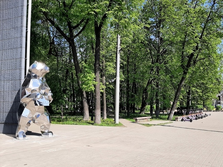 Ярославские градозащитники считают нового медведя в зоне ЮНЕСКО варварством