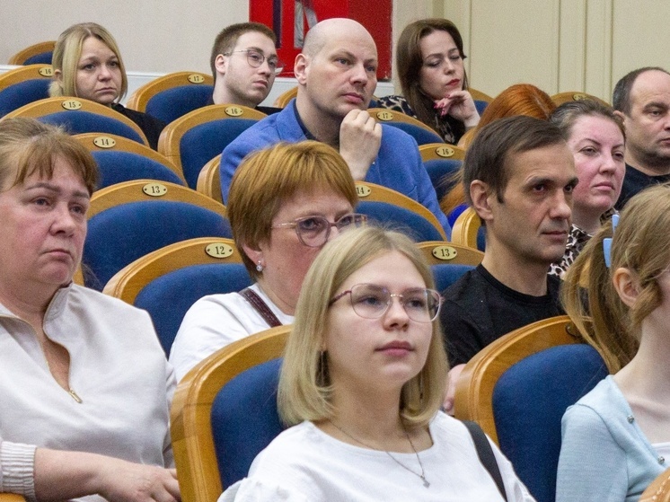 Патриотизм и традиционные ценности: в Архангельске обсудили роль культуры в воспитании молодежи