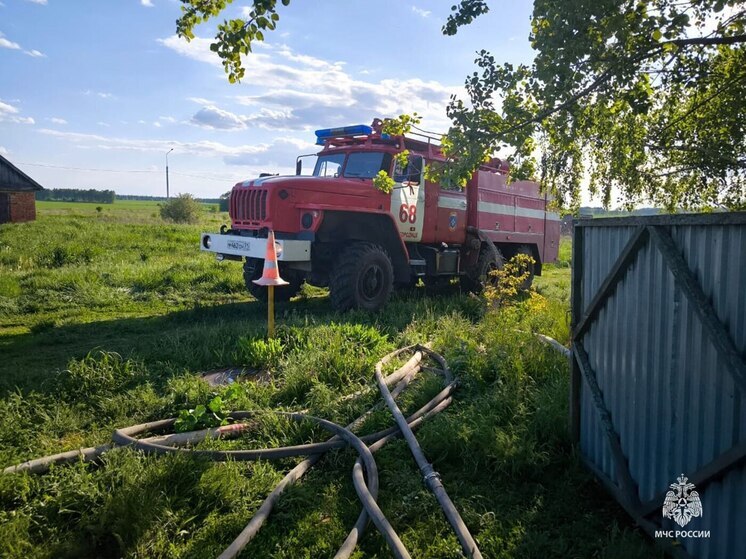 В Щекинском районе МЧС ликвидировало возгорание в неэксплуатируемом сооружении