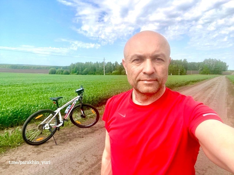 Мэр Орла Юрий Парахин с утра проехал 25 километров на велосипеде