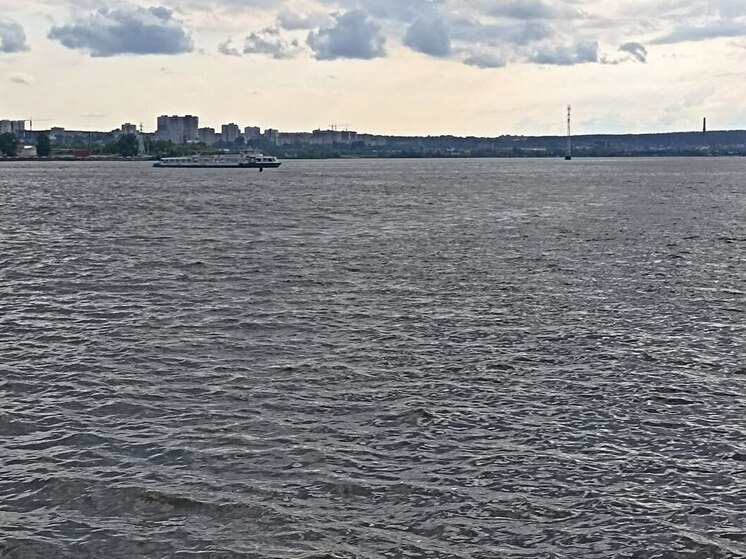 Новгородский причал на Ярославовом дворище пополнился еще одним теплоходом