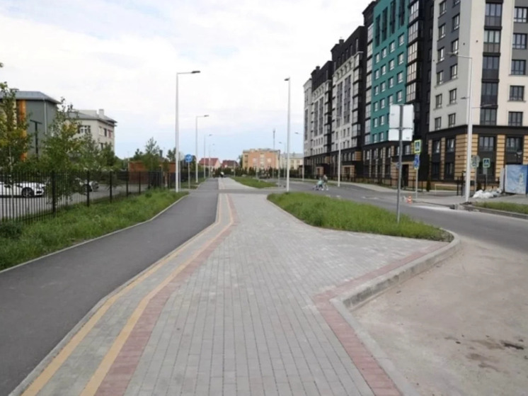В Калининграде вовсю идут ремонтные работы на тротуарах