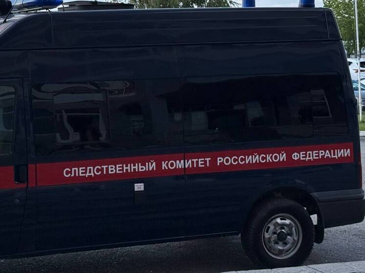 В Астрахани в многоквартирном доме рухнул лифт с пассажирами