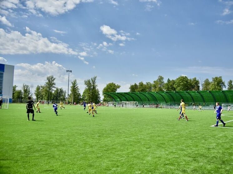 В Орле открыли фестиваль юных футболистов «Кубок будущих Чемпионов»